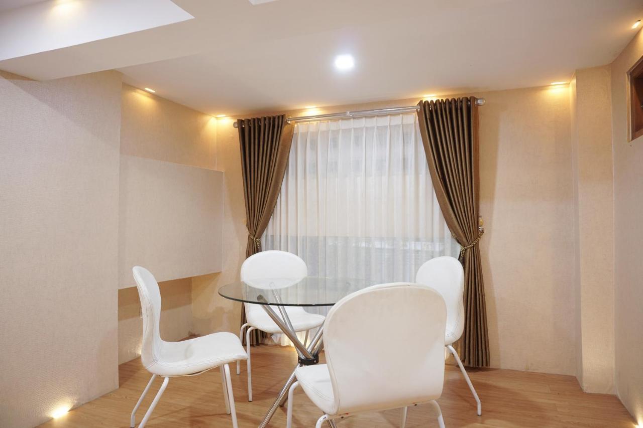 Super Oyo 444 Rafitha Homestay Baturetno Exterior photo